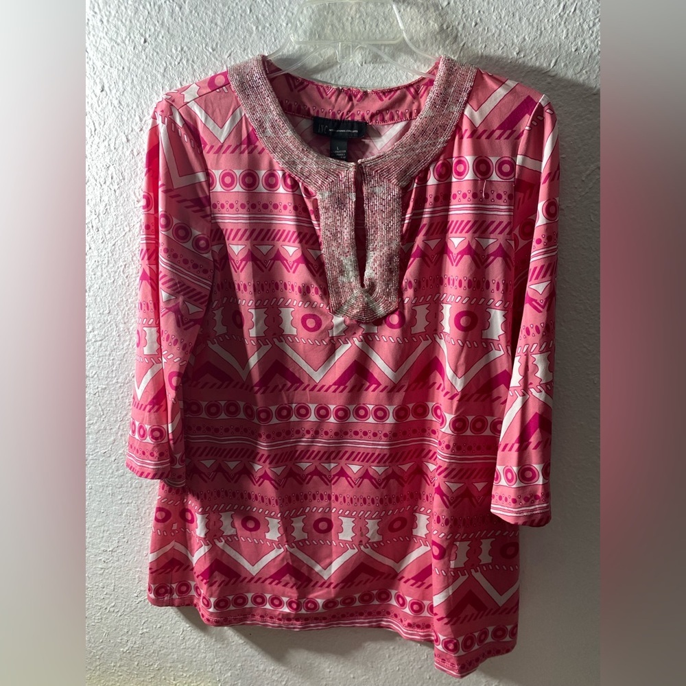 Women’s blouse INC